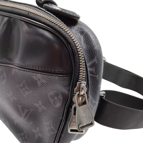 891738AP (S6) Louis Vuitton Waist Bag Black Monogram Eclipse - Picture 5 of 12